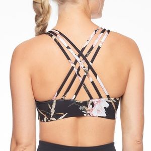 Athleta Hyper Focused Sports Bra